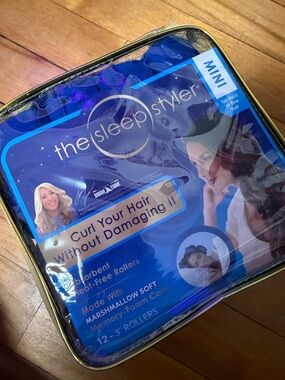 the sleeptstyler Hair Rollers - the OG heartless curls NWT